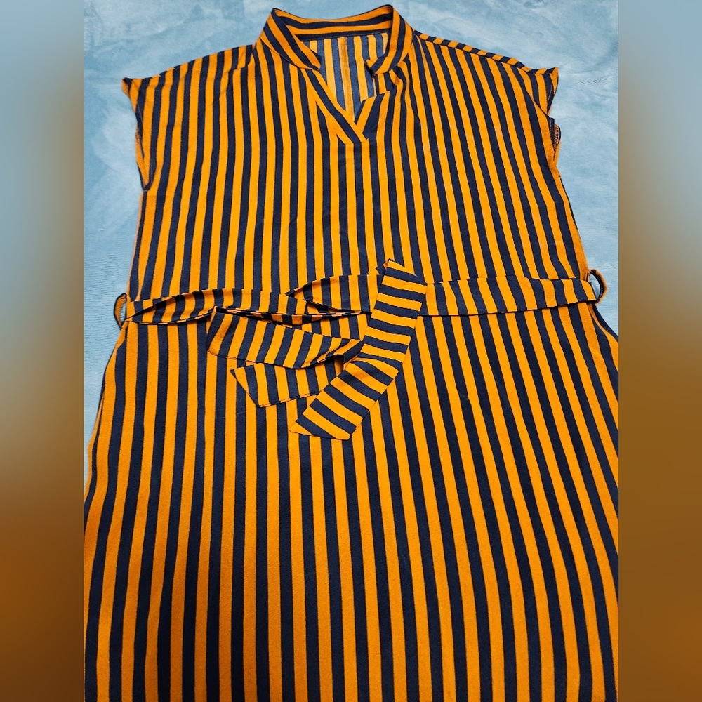 Shein Vertical Striped Notched Neck Batwing Sleeve Belted Dress - Picture 3 of 13